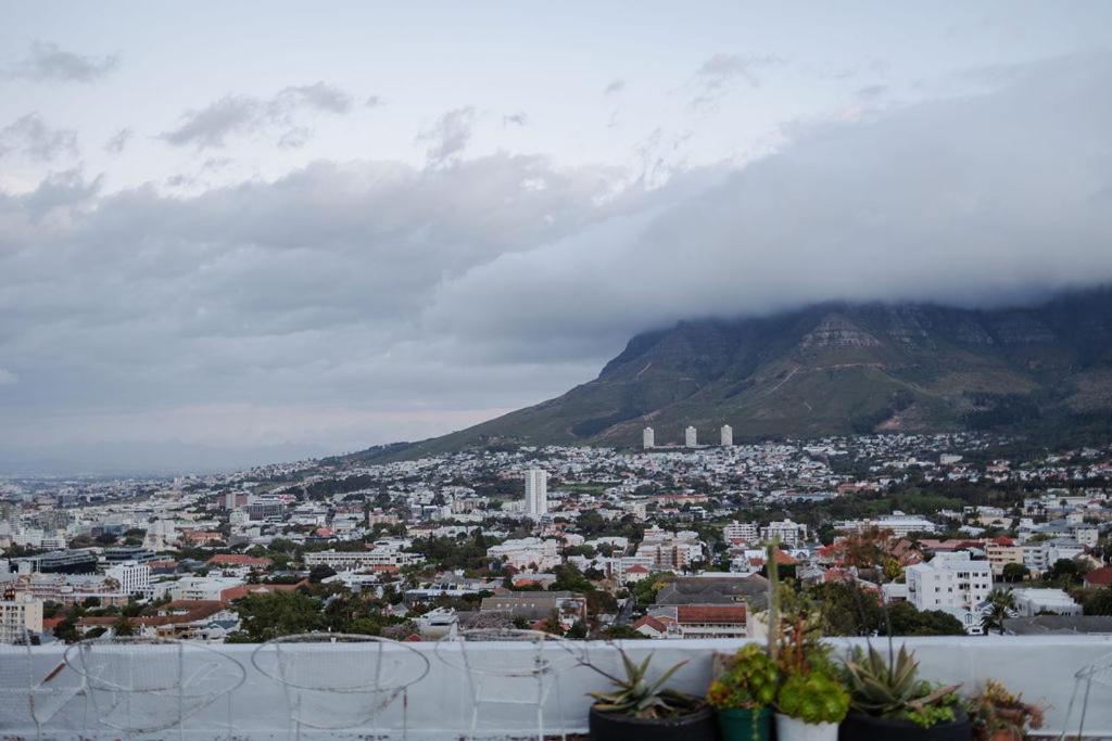 Radium Hall Guest House Cape Town Ngoại thất bức ảnh