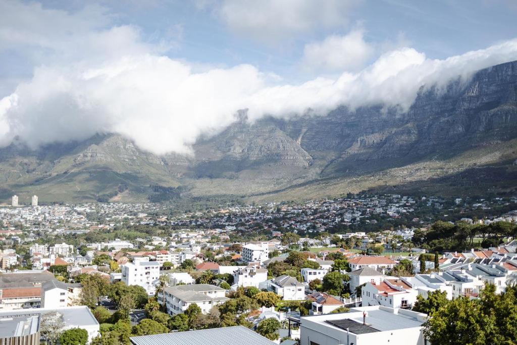 Radium Hall Guest House Cape Town Ngoại thất bức ảnh