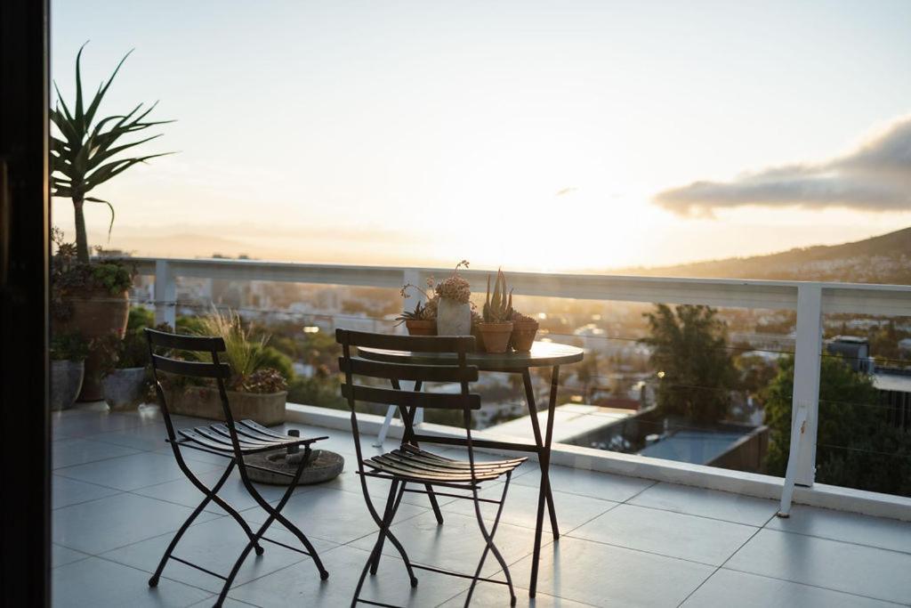 Radium Hall Guest House Cape Town Ngoại thất bức ảnh